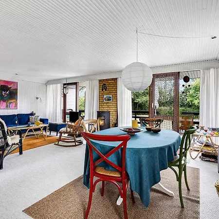 Beautiful Summer House Close To The Beach On Nordfyn Оттеруп