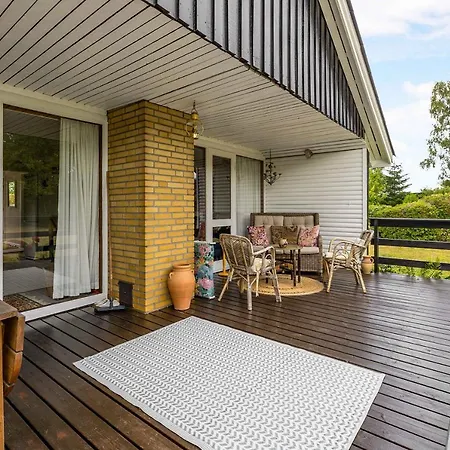 Beautiful Summer House Close To The Beach On Nordfyn Оттеруп